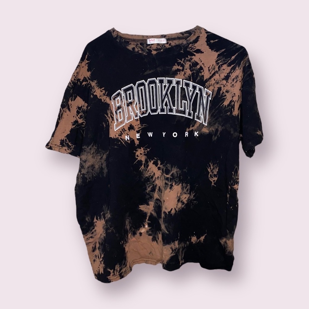 Graphic tshirt